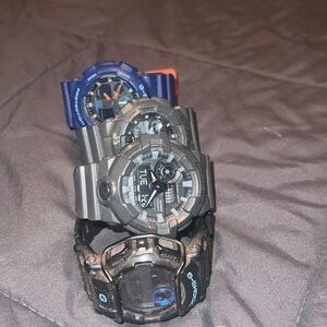 4 Casio G Shock watches